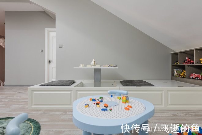 三无鸟窠|180平米顶楼带阁楼,摇身一变空中别墅