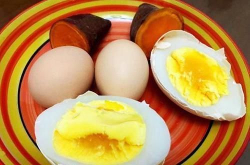 怀孕期间|孕期多吃这6种食物，不仅可以安胎，还有利于胎儿的发育和生长