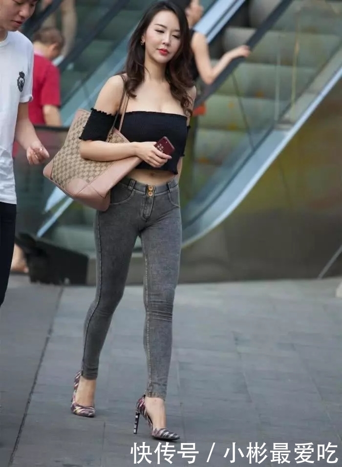 街拍:让你越看心越软的美女