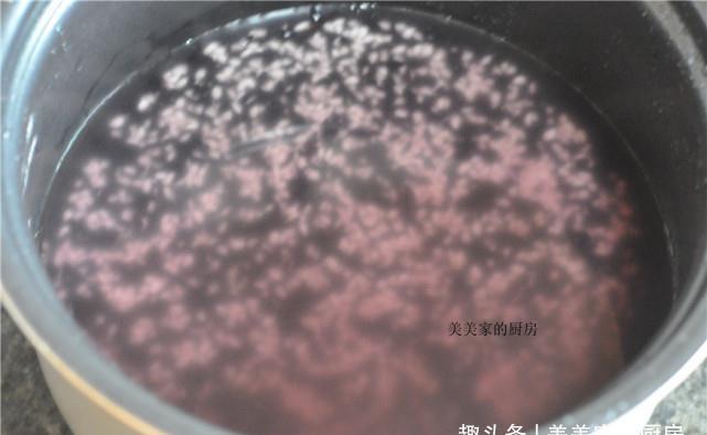 一边站|三伏天，西瓜、绿豆一边站，解暑吃此物，5分钟上桌，好吃又简单