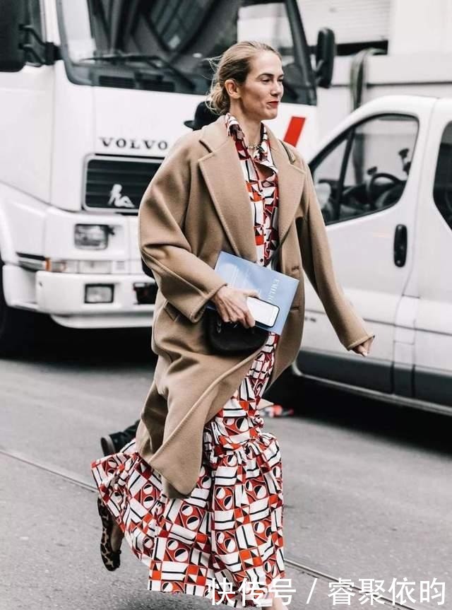 颜色|秋冬不论是搭裙子还是穿裤子,一定要牢记“上下法则”!很时髦