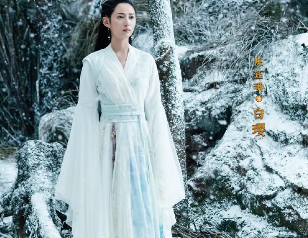 李易峰新剧杀青，一人分饰三角毫无压力，仅50集粉丝嫌少！