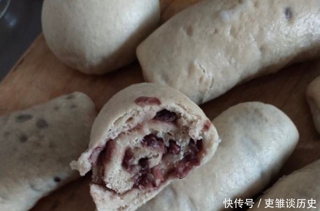 煮粥|红豆别再煮粥,我家这样吃,一卷一蒸,又软又甜,一周3回还嫌少