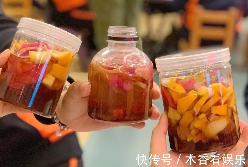 浇花|淘米洗菜水,全不如这种“水”,养花浇啥旺啥,还不用费钱