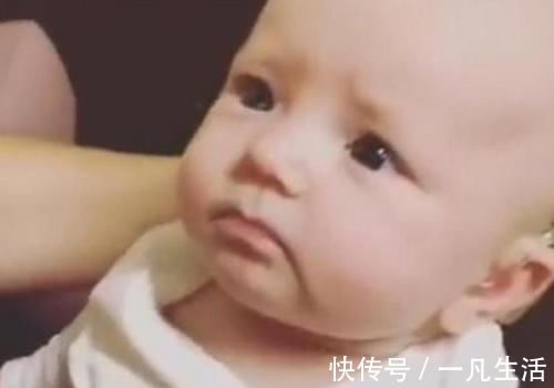 宝宝|失聪宝宝戴上助听器的瞬间，表情五味杂陈，网友跟着一起哭了