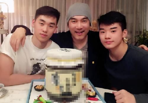 “厨艺俱佳”的明星老爸，黄磊第三，林依轮第二，没想到他是榜首