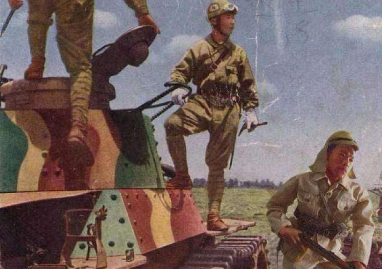 遮住|你知道日本士兵为何要用两块布遮住耳朵吗！快来涨涨知识