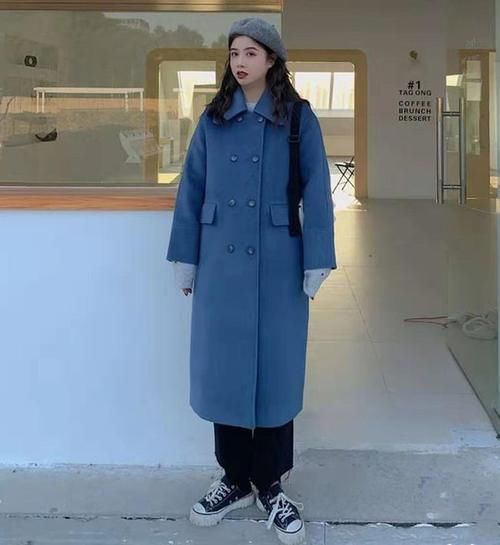 大衣 大衣的颜色那么多，微胖女人几种色彩要绕开，真的很显胖又显壮