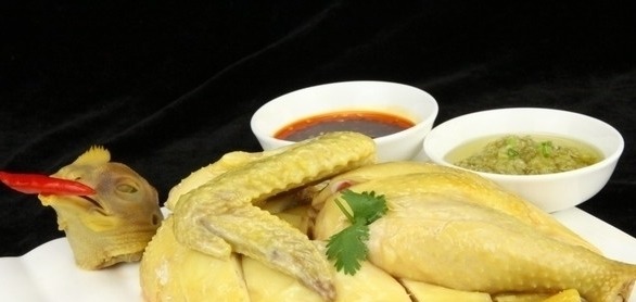 白切鸡一煮就老因为你只会傻傻的煮只要加这1步,鸡肉超级嫩