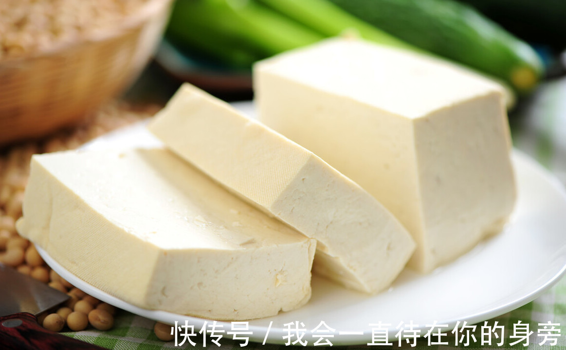 保存豆腐不要放冰箱,老师傅教我一诀窍,放十天依旧新鲜,太实用