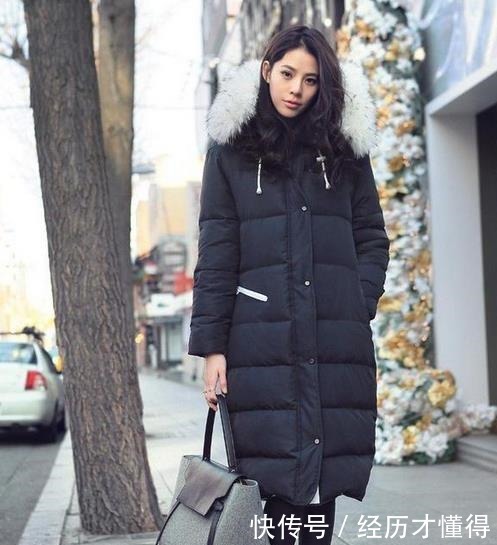 出新|莫让寒冷温度成为时尚绊脚石,就算穿羽绒服也要美出新高度