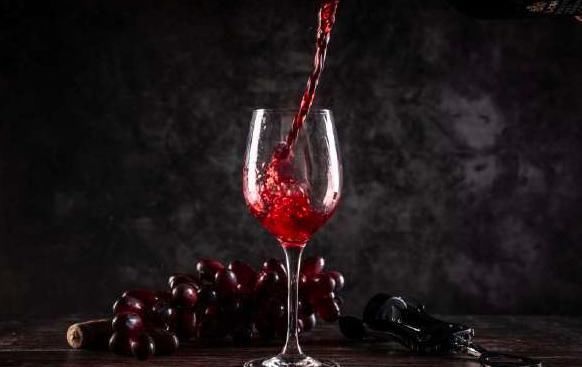 想知道为什么那么多人沉迷于红酒吗看了这些全明白了~