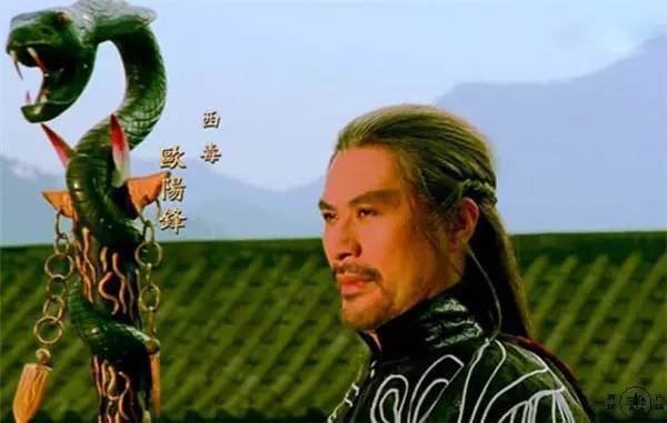 黄蓉@射雕:他比郭靖下手早,让黄蓉为他生下一女,欺骗小龙女师傅感情