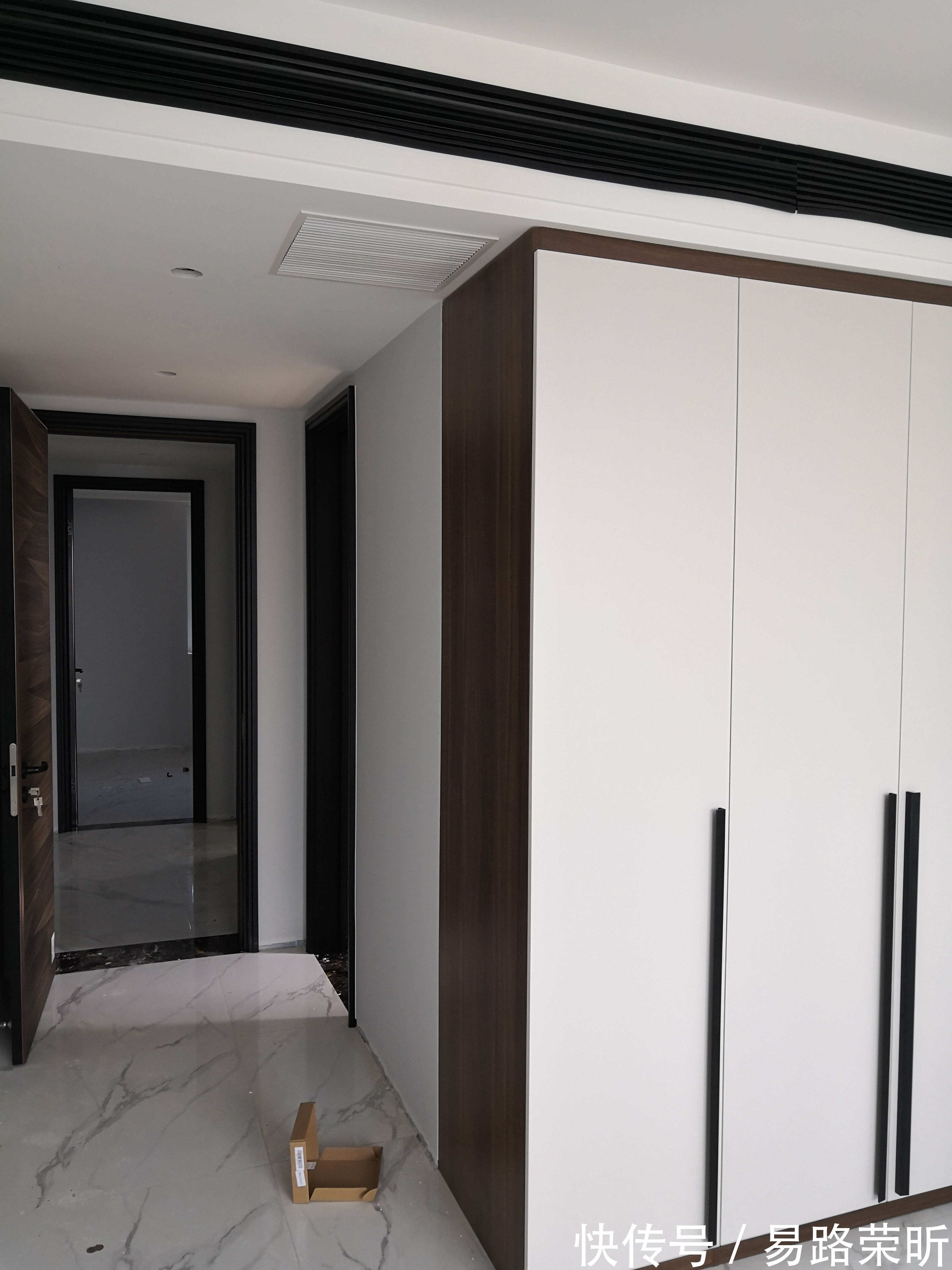 洗手台|一个真正好住的家,柜子不在多,而在于精!