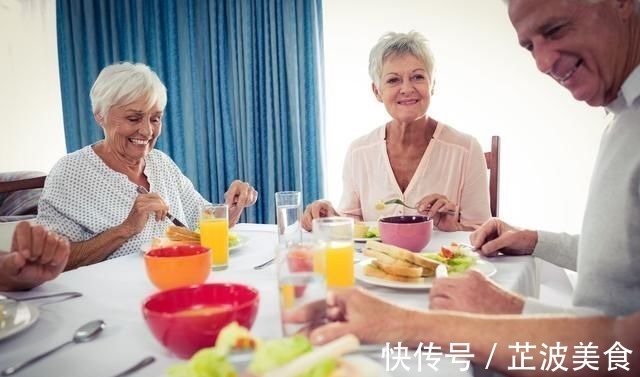 腿脚|寿命长的人,往往有5大共性,45岁后,若全占,有望长寿