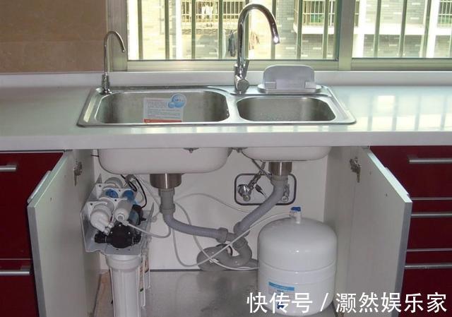 净水器|新房入住半年,才发现厨房最不该买这2样东西,一点都不实用