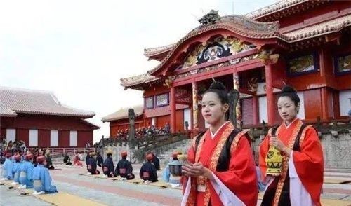 1950年琉球旧照:商店招牌都是中文,美军面露凶光,女护士很漂亮