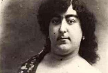 婉容皇后!百年前各国的王妃对比,这个国家的审美很别致,“如花”是你吗