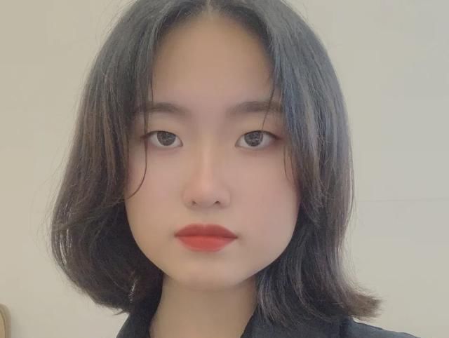 这五种脸型眼中拉低颜值,没气质显土气,没中就太幸运了