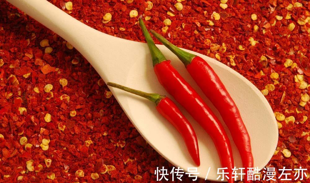 吞咽困难|18岁女孩每天喝牛奶,患上甲状腺结节,医生爸妈的爱,害了孩子