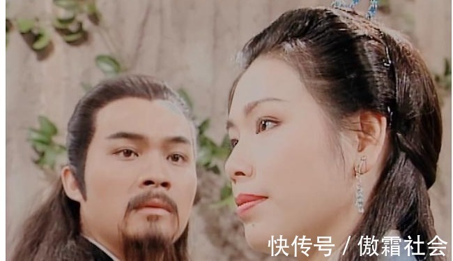 九阴真经&同样练九阴白骨爪,为何黄衫女能秒杀周芷若?周伯通说出了原因