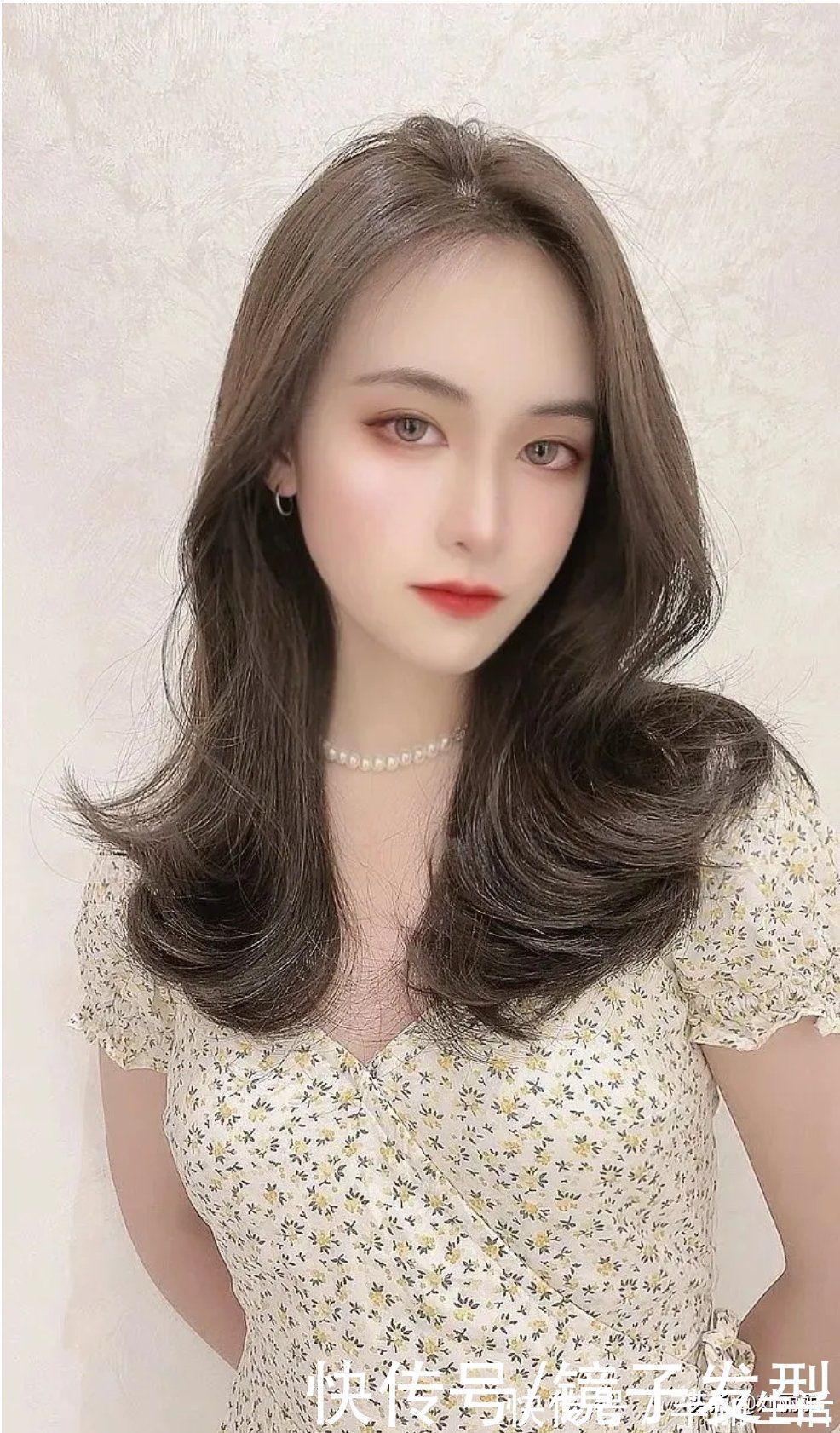 法式刘海 越剪越时尚发型18款,无论长短都很心动,剪完你也可以变美女