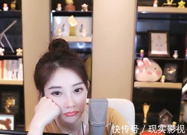 佛系少女|冯提莫新歌上线!献唱国产动画《紫川》主题曲,俩月发布3首单曲