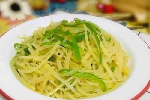 “天然泻药”终于发现，常吃轻松排出黑臭宿便