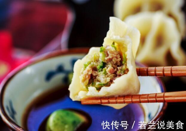 萝卜做饺子馅时,到底要不要焯水很多人都不清楚,吃完告诉家人