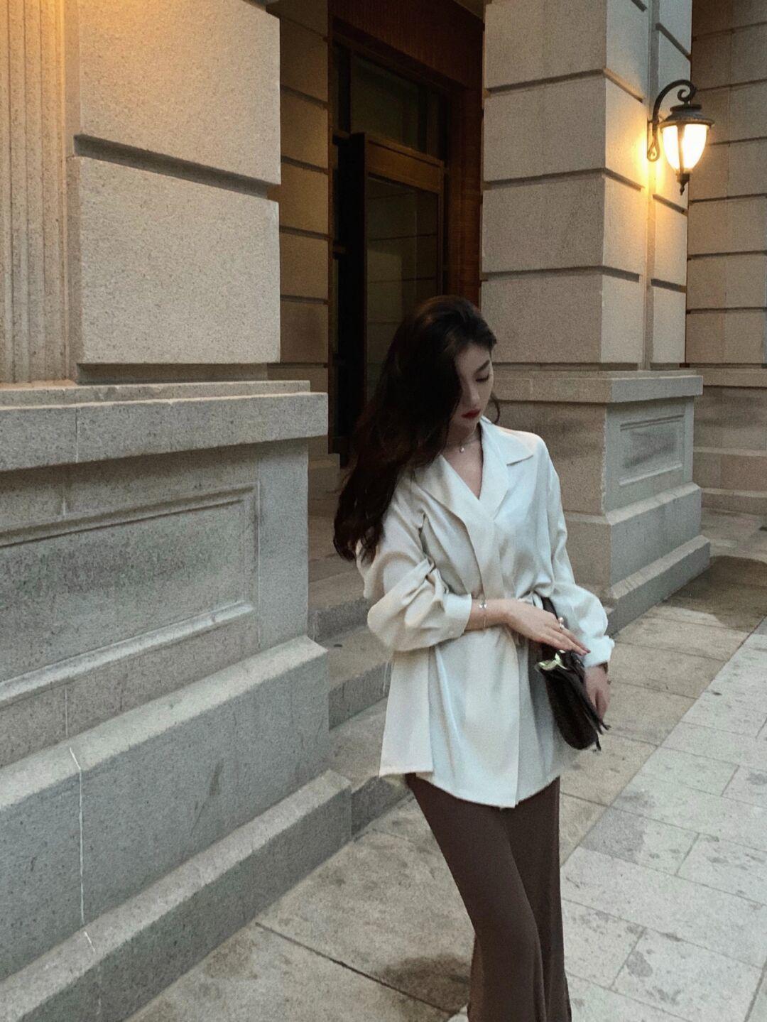 包臀裙|40+职场熟女不必年龄焦虑,借鉴通勤风搭配,让你日常出门变得更chic