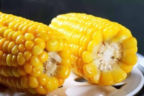 玉米|这四种食物特别适合两岁小宝宝，促进肠道蠕动，增强大脑记忆