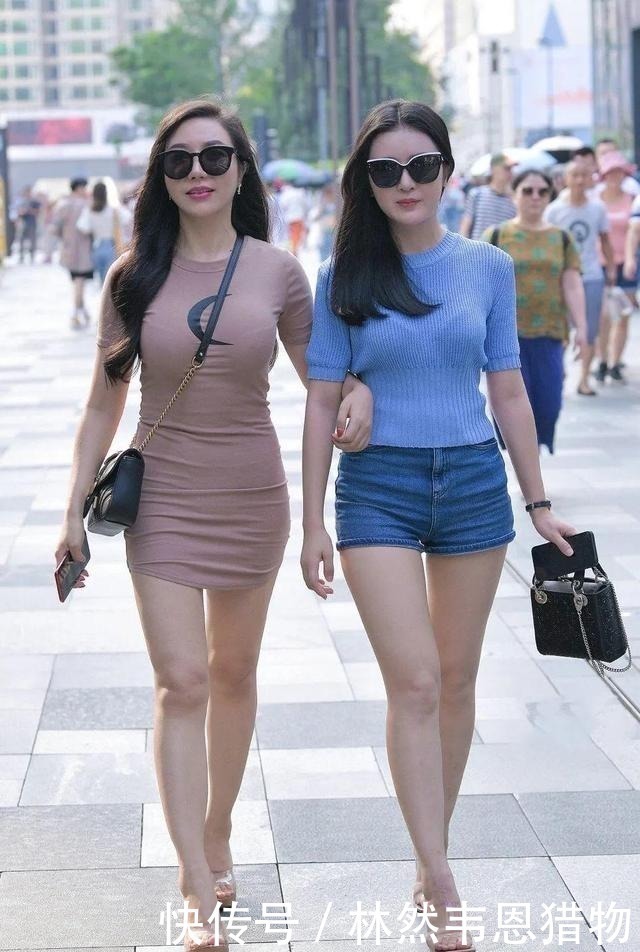总结一下，论展示女人味，包臀裙完爆短裤吧