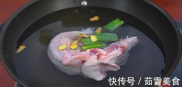 凉拌猪舌最好吃的家庭做法，简单美味又下饭，看看你喜欢吃不？