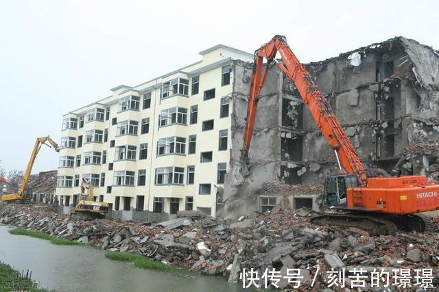 小产权房|2022起,小产权房将面临“转正”还是“取消”新文件释放信号