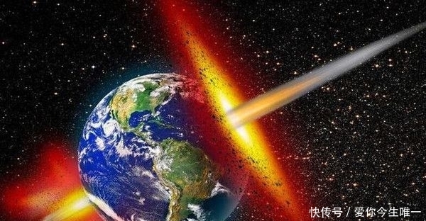 太阳系 距地3亿公里的星球上出现一个机器人，不定时向地球发送信息