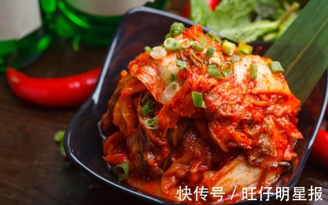 玉米|谁说血脂高的人不能吃玉米，医生直言：可以吃，但这2物真不能吃