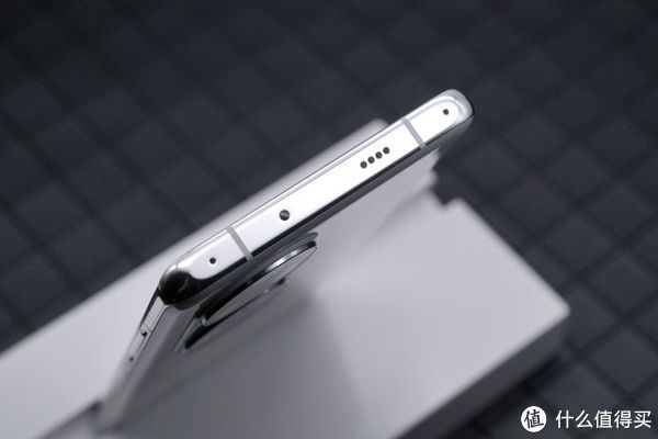 华为p|华为P50 Pro：万象新生、万物互联，影像新旗舰