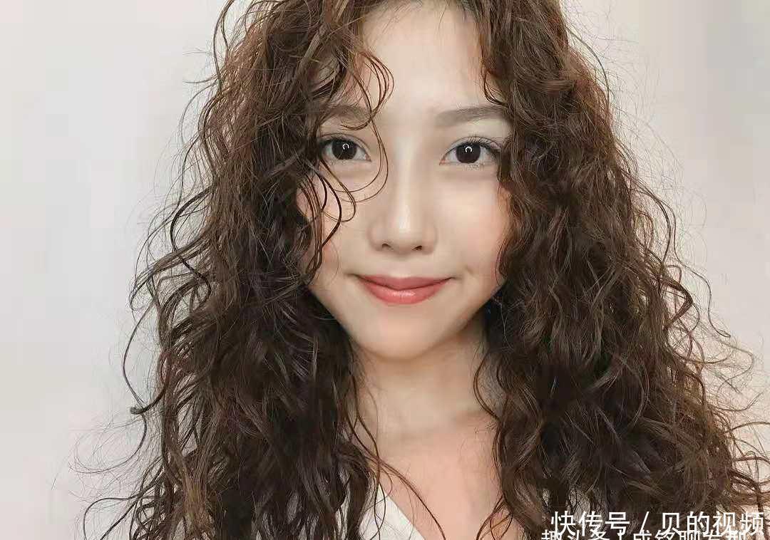 五官|最近很火的羊毛卷适合所有人吗?这三种类型不适合,烫完准后悔