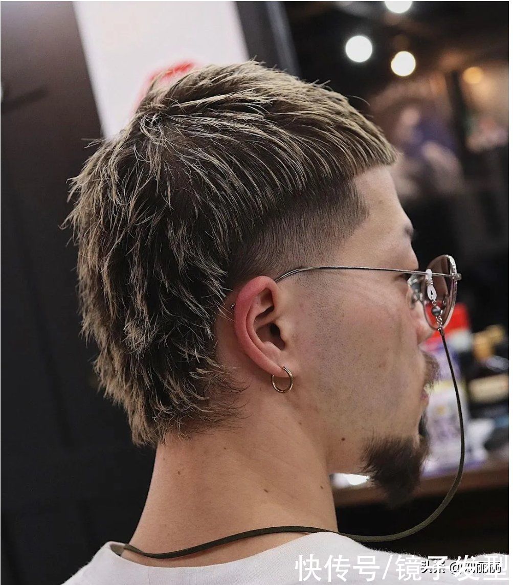 飞机|男发别乱剪，这才是当下的主流发型，锅盖头飞机头全在其中