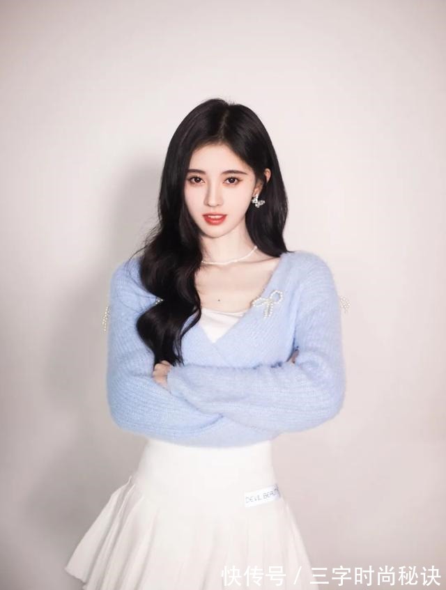 发型 告别假发片,赵露思同款“头包脸”发型超显瘦!