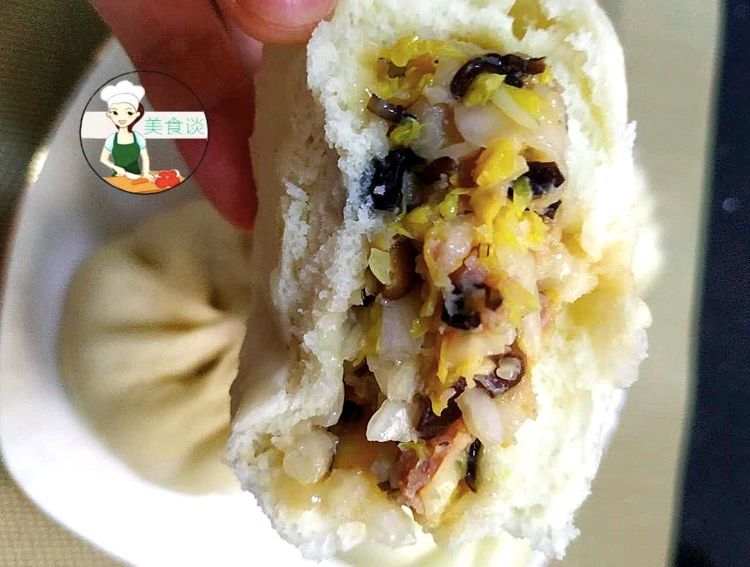 正当|秋天蒸包子,用此菜做包子馅,鲜香多汁,现在正当季,营养又美味