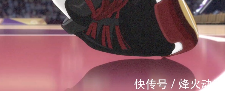 虎翼|《喜羊羊与灰太狼》筐出未来,喜羊羊脚踝受伤,反派虎翼太帅了