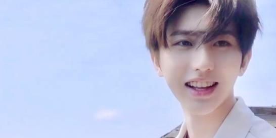 坤坤|蔡徐坤偶像包袱打分,粉絲大愛,不愧是坤坤。快來看看這神仙顏值