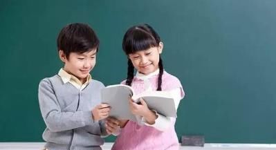 电话|4岁女儿“水”洗手机,妈妈情绪失控,一个举动再听不见喊妈妈了