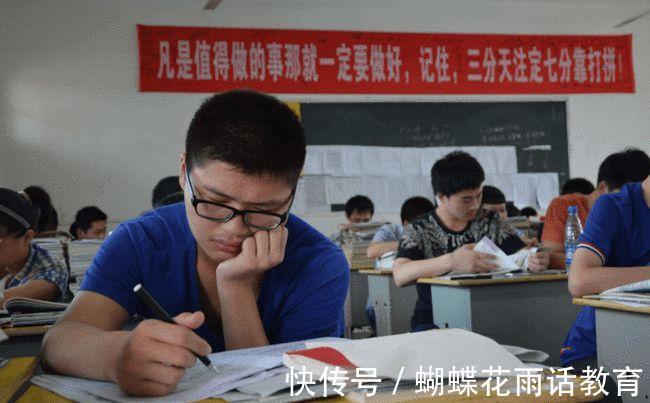 家长们|双减之后,家长们“喜笑颜开”了吗?身在其中,才知其痛