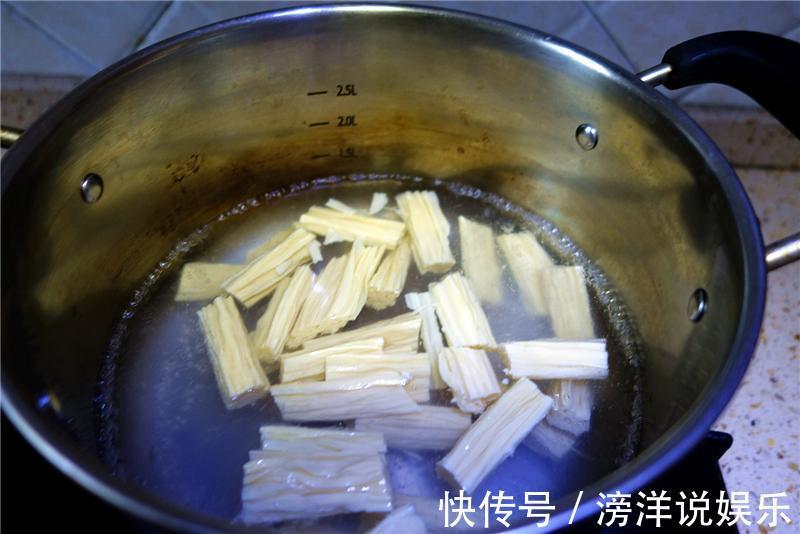 谷氨酸|夏季最爱的凉拌腐竹，做法简单，爽口开胃，美味下饭，健脑又瘦身