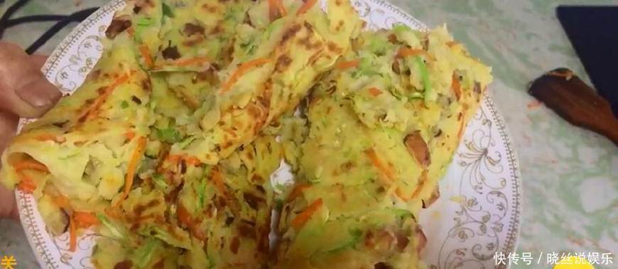 西葫芦最好的吃法,加2鸡蛋不用炒,饭店买不到,老人孩子都爱吃