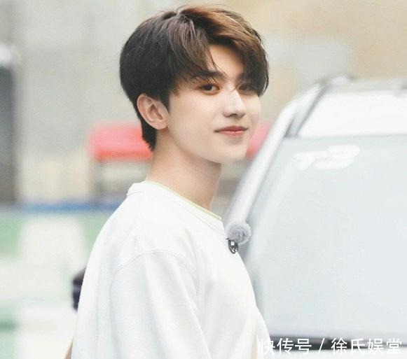 播出时间 《奔跑吧9》正式定档,播出时间曝光后,“收视王”称号不保了