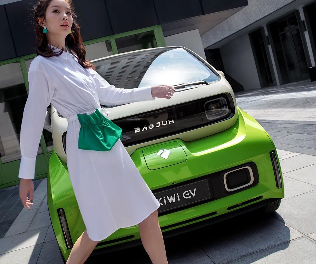 配色|KiWi EV丨配色上新,清新一夏