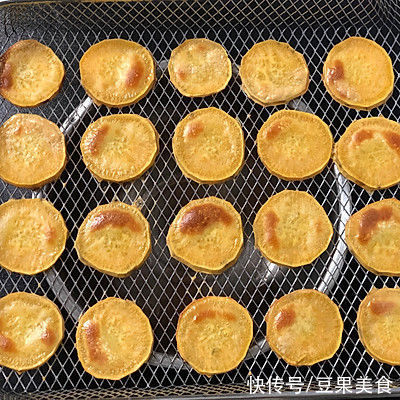 人气特色菜蜂蜜烤红薯片，总有一款你所爱